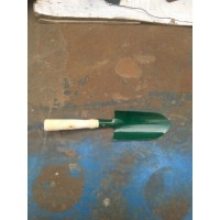 Совок посадочный большой с дер. ручкой Совок посадочный большой с дер. ручкой