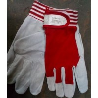 П005 Перчатки тонкая кожа на липучке (5) (1уп=12шт) П005 Перчатки тонкая кожа на липучке (5) (1уп=12шт)