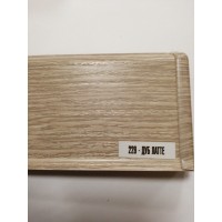 229 Торцевая (пара) для плинтуса 80мм "Идеал Система", Дуб Латте 229 Торцевая (пара) для плинтуса 80мм "Идеал Система", Дуб Латте