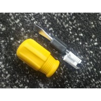 Отвертка 2 в 1, 6*38мм (+,-) пластиковая рукоятка Ермак Отвертка 2 в 1, 6*38мм (+,-) пластиковая рукоятка Ермак