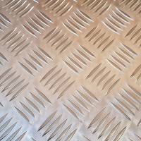 Лист алюминиевый рифленый 1,5х600х1200мм Лист алюминиевый рифленый 1,5х600х1200мм